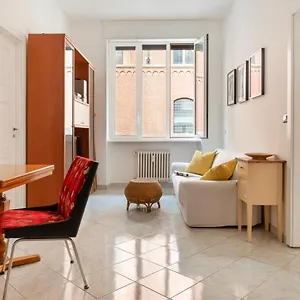 https://stazione-centrale-cozy-and-functional-flat.it-lombardy.com