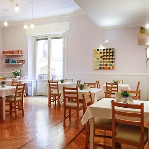Trinita Dei Monti Hotel