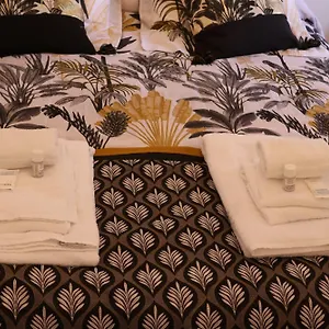 Bed & Breakfast Relax In Trastevere - Independent, Rome