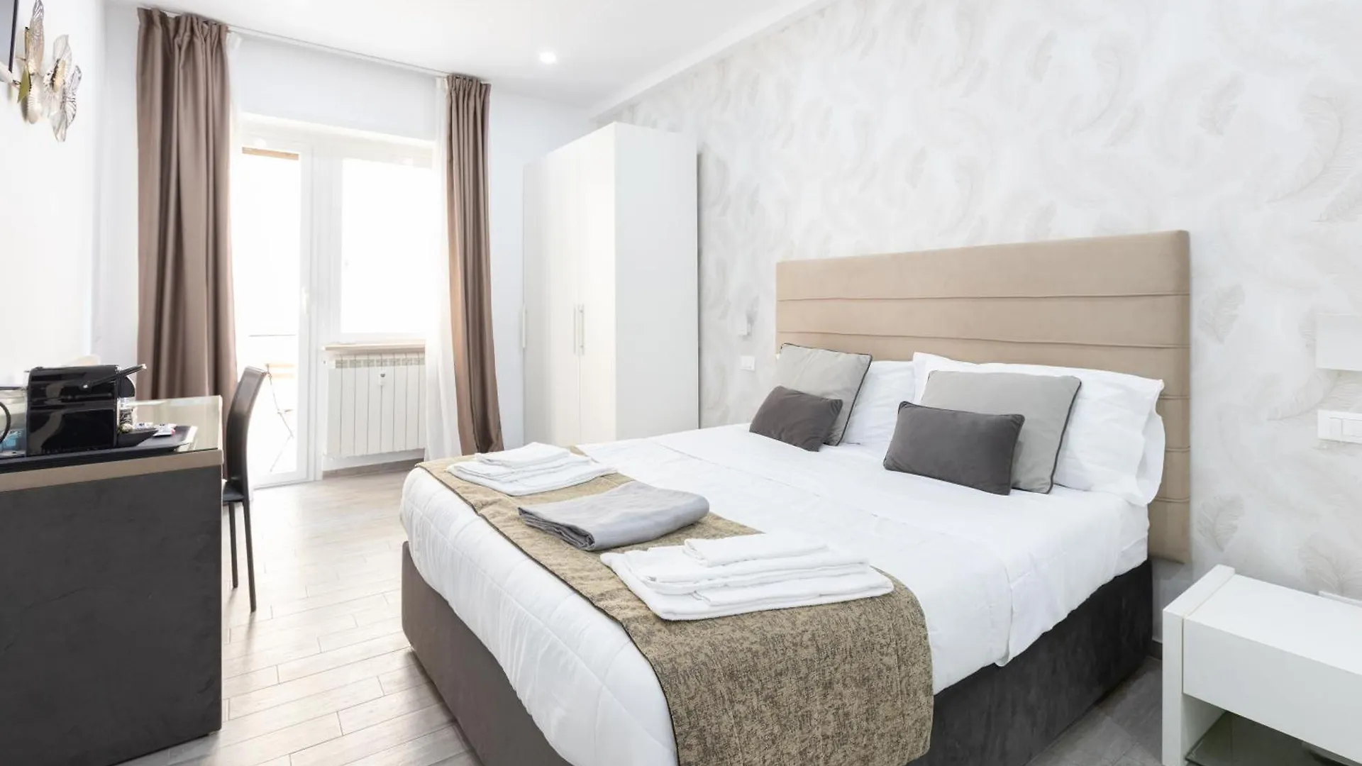 247 Luxury Rooms Trastevere Roma Pensión