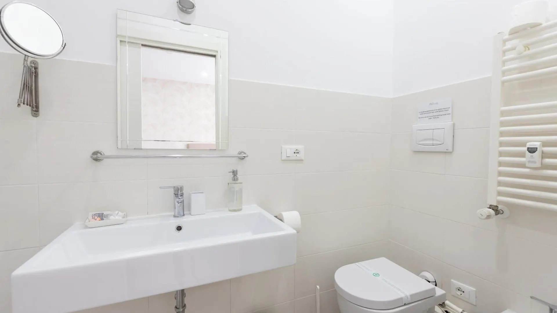 247 Luxury Rooms Trastevere Roma Pensión