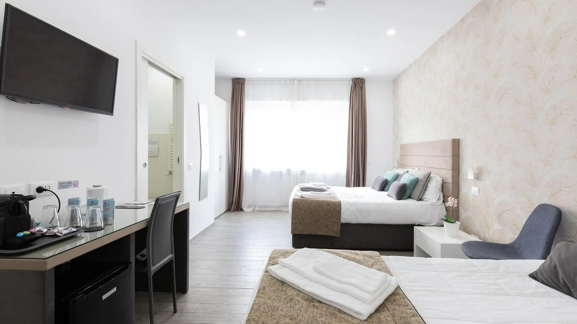 247 Luxury Rooms Trastevere Roma Pensión