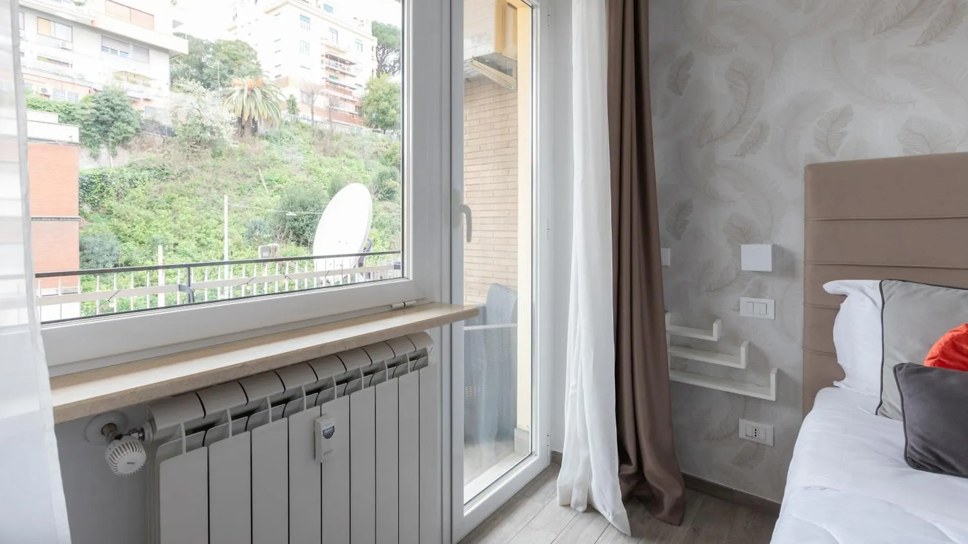 247 Luxury Rooms Trastevere Rome Guest house